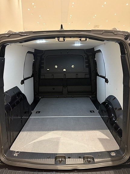 Volkswagen Caddy 3 of 10