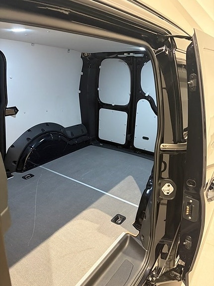 Volkswagen Caddy 5 of 10