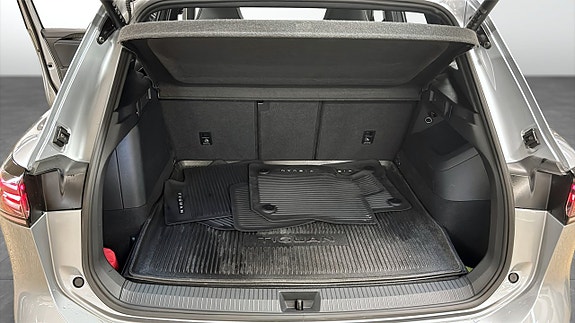 Volkswagen Tiguan 13 of 14