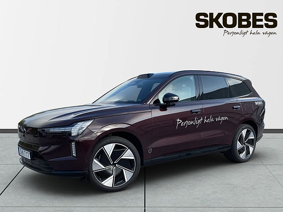 Volvo EX90 3 of 3