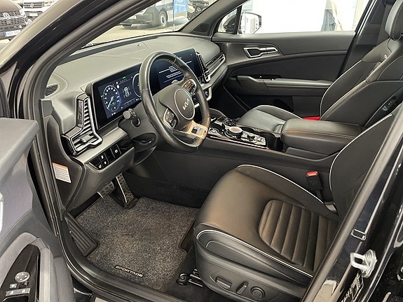 Kia Sportage 11 of 23