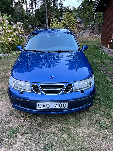 Saab 9-5 2 of 10
