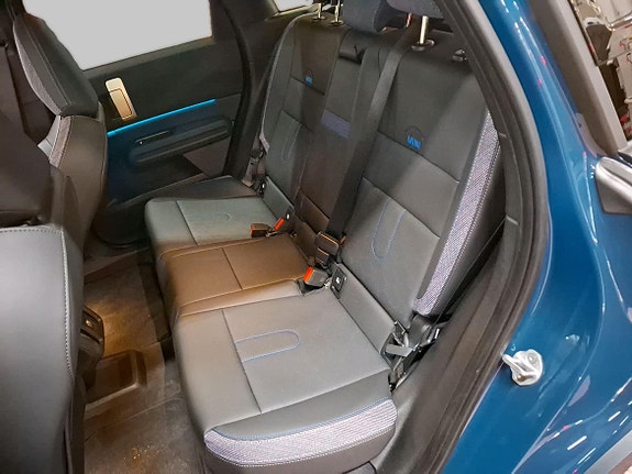 MINI Countryman SE 9 of 16