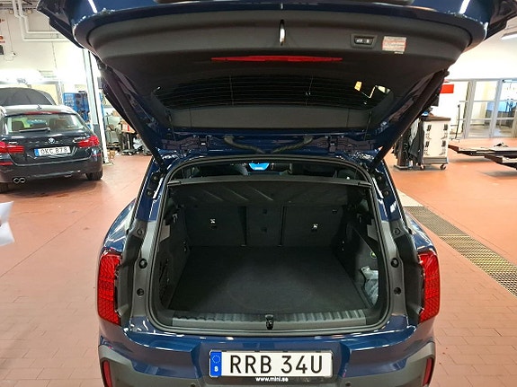 MINI Countryman SE 10 of 16