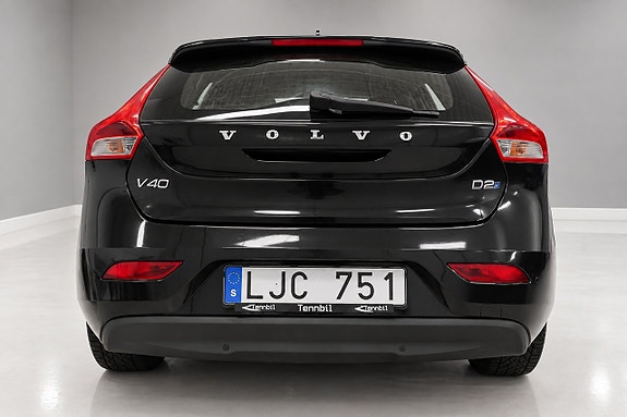 Volvo V40 11 of 11