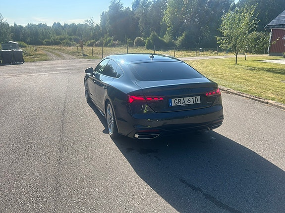 Audi A5 4 of 6