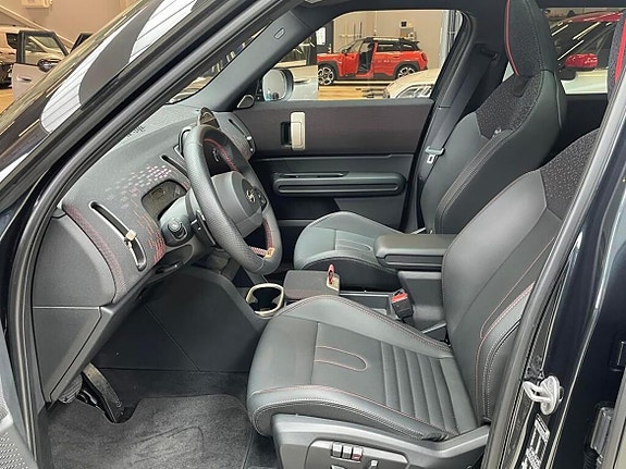 MINI Countryman E 6 of 15