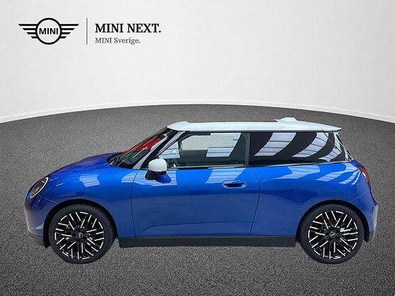 MINI Cooper SE 2 of 15
