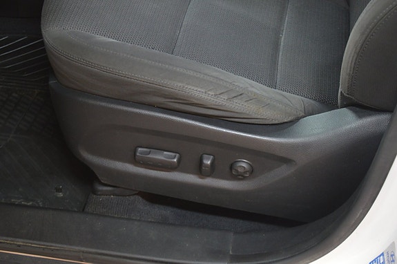 Hyundai Santa Fe 10 of 19