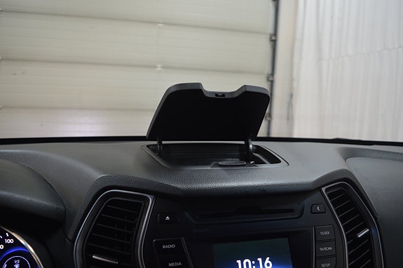 Hyundai Santa Fe 13 of 19
