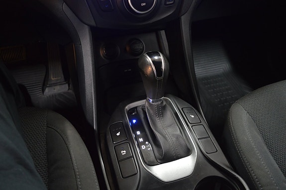 Hyundai Santa Fe 14 of 19
