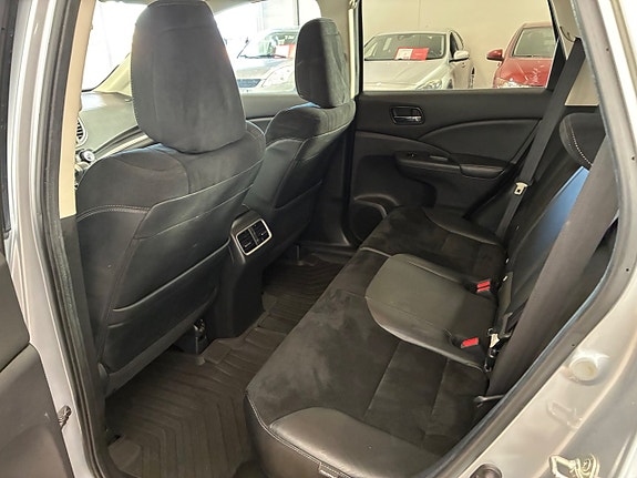 Honda CR-V 15 of 20
