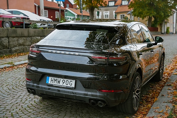 Porsche Cayenne Coupe 8 of 10