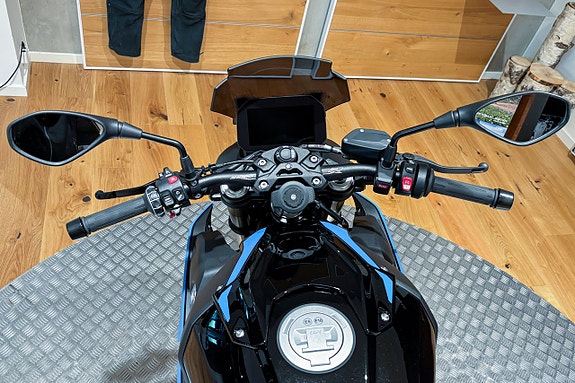 BMW S 1000 R |Serviceavtal|Smidda fälgar|Wunderlich|Endast 643 mil| 9 of 12