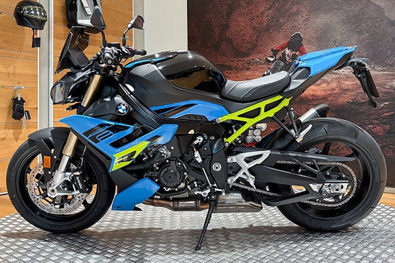 BMW S 1000 R |Serviceavtal|Smidda fälgar|Wunderlich|Endast 643 mil| 2 of 12