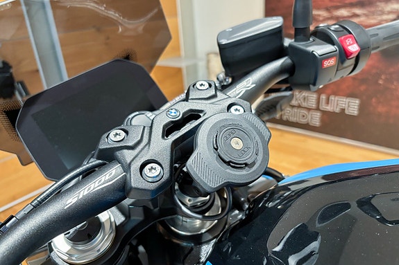 BMW S 1000 R |Serviceavtal|Smidda fälgar|Wunderlich|Endast 643 mil| 10 of 12