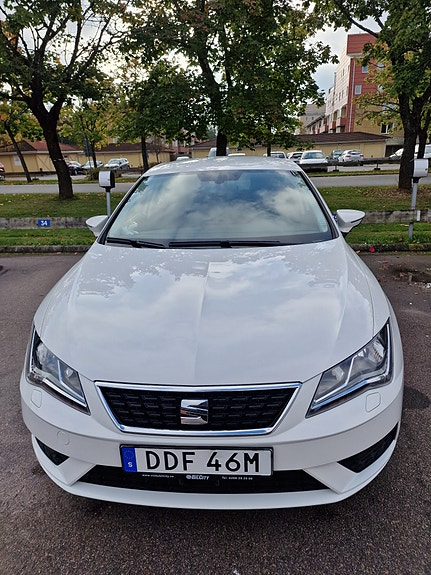 Seat Leon 3 of 6