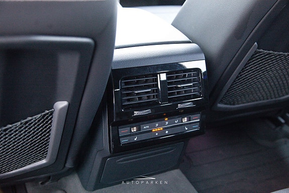 Volkswagen Touareg 20 of 24