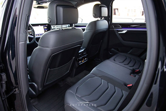Volkswagen Touareg 19 of 24