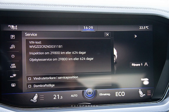 Volkswagen Touareg 14 of 24