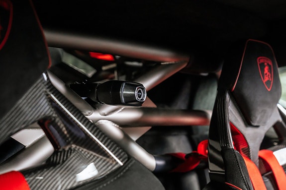 Lamborghini Huracan 17 of 22