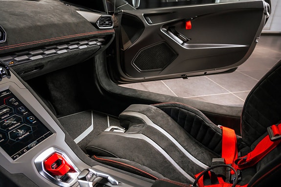 Lamborghini Huracan 20 of 22