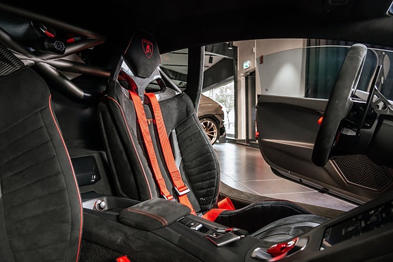 Lamborghini Huracan 22 of 22