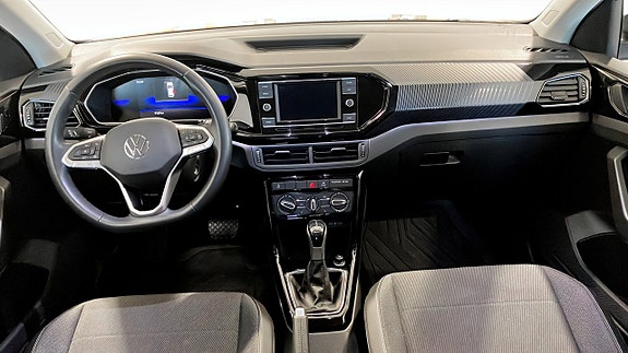 Volkswagen T-Cross 4 of 12