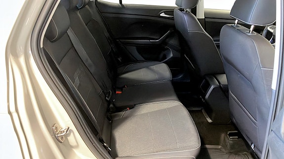 Volkswagen T-Cross 5 of 12