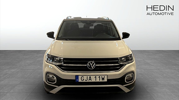 Volkswagen T-Cross 8 of 12
