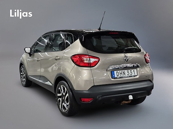 Renault Captur 3 of 10
