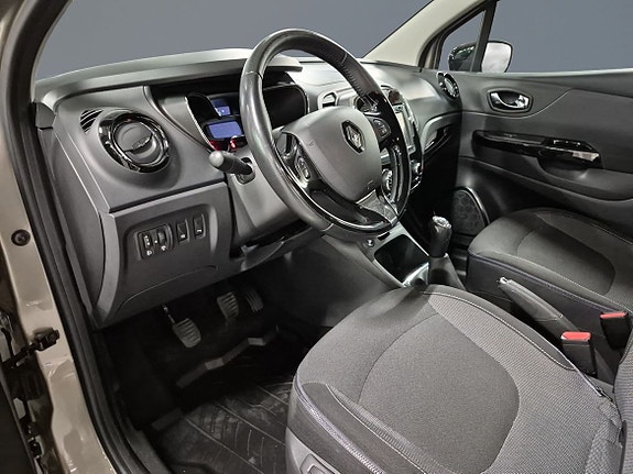 Renault Captur 4 of 10