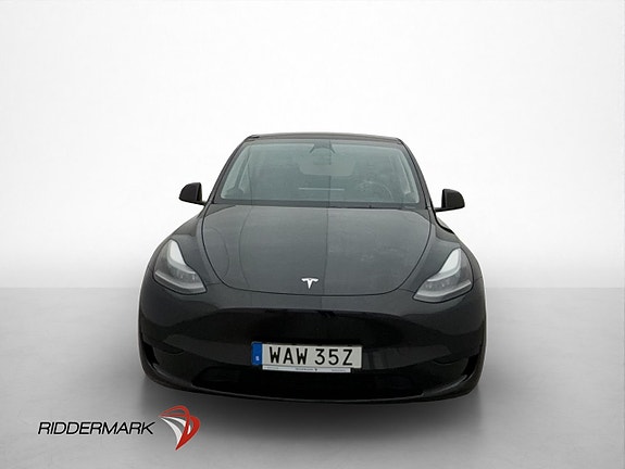 Tesla Model Y 3 of 30