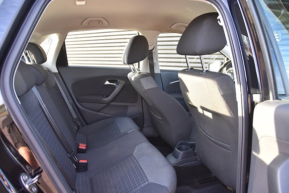 Volkswagen Polo 9 of 14