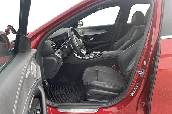 Mercedes-Benz E 220 d 13 of 27