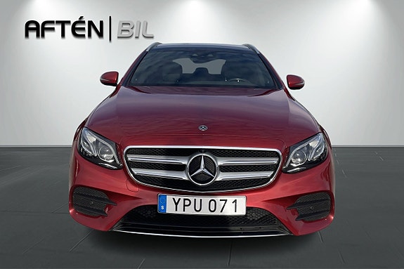 Mercedes-Benz E 220 d 3 of 27