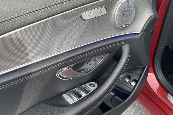 Mercedes-Benz E 220 d 20 of 27