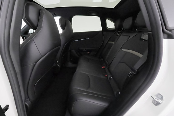 Mazda CX-6e 13 of 30