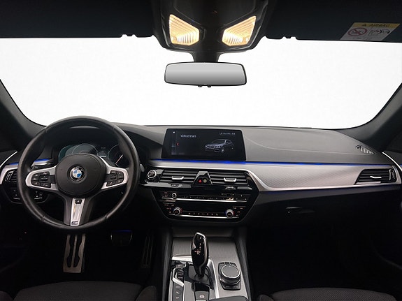 BMW 530e 14 of 30