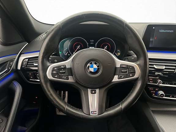 BMW 530e 15 of 30
