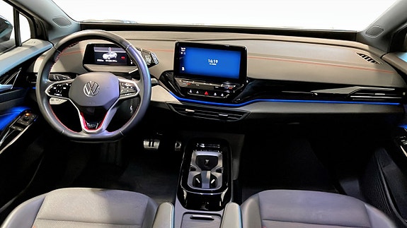 Volkswagen ID.4 GTX 4 of 12