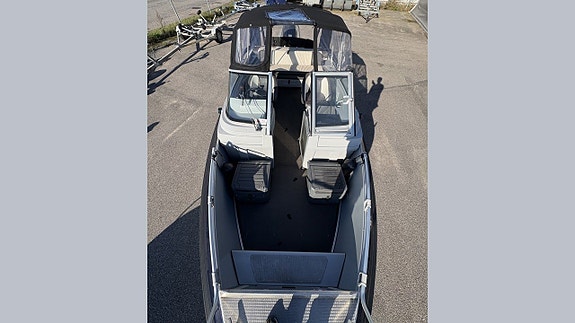Buster XXL med Yamaha 115hk -2011 6 of 6