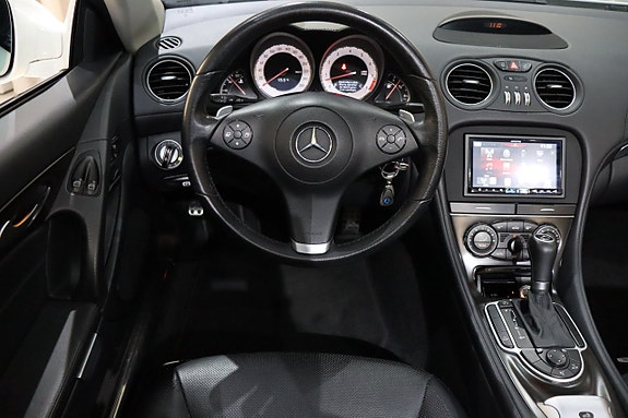 Mercedes-Benz SL350 21 of 27