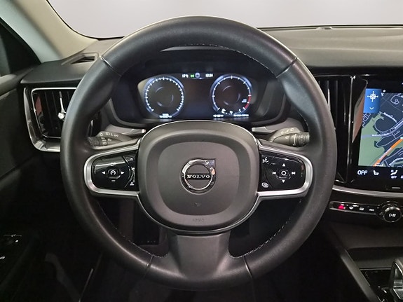 Volvo V60 Cross Country 15 of 20