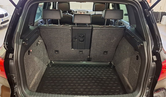 Volkswagen Tiguan 18 of 30
