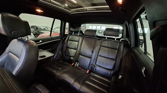 Volkswagen Tiguan 16 of 30
