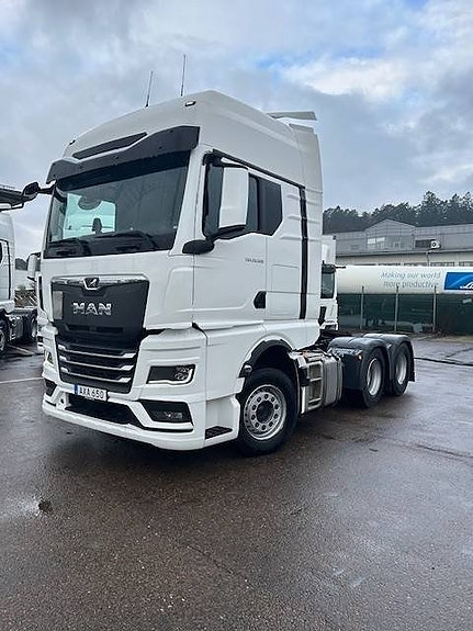 MAN TGX 28.520
