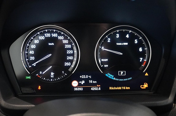 BMW X1 8 of 13