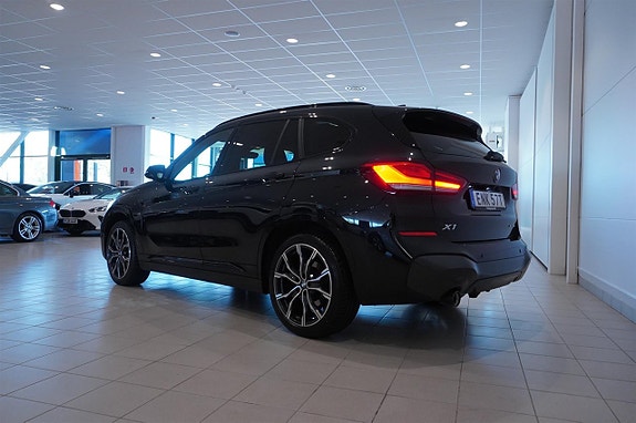 BMW X1 3 of 13