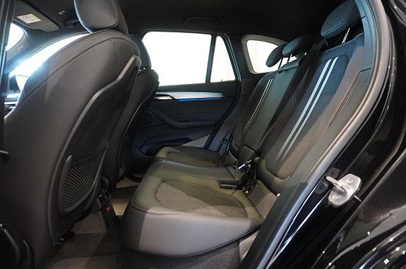 BMW X1 6 of 13